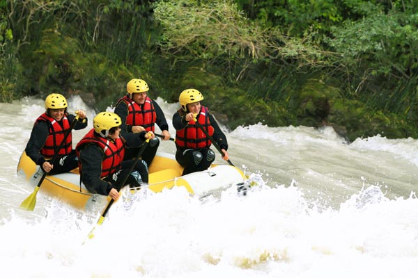 rafting en famille, Session raft, rafting en haute savoie au pays du Mont-Blanc, 74, rafting à chamonix