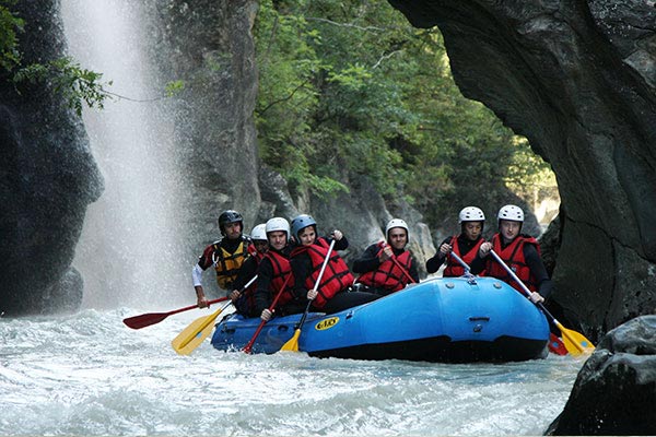 rafting en famille, Session raft, rafting en haute savoie au pays du Mont-Blanc, 74, rafting à chamonix