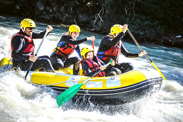 rafting en famille, Session raft, rafting en haute savoie au pays du Mont-Blanc, 74, rafting à chamonix